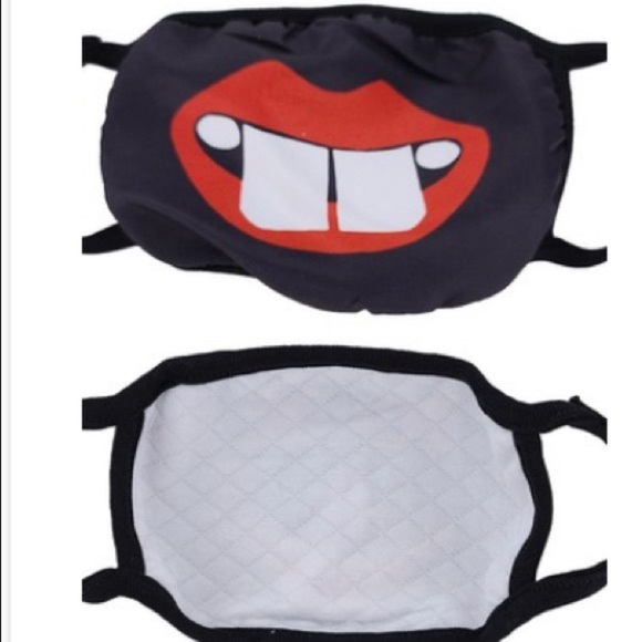Black Double Layered Fashion Face Mask - Picture 1 of 1
